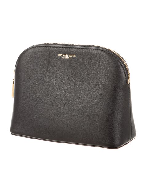 michael kors cosmetic bag douglas|Michael Kors small cosmetic bag.